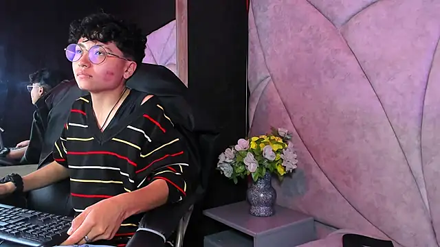 Im Mathias online show from May 2026 03:55:02 AM