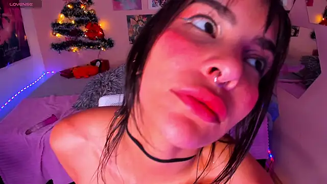 Luna-Chann online show from December 2024 03:11:02 AM