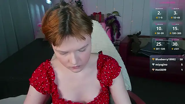 DreamyLuna online show from January 2025 12:17:01 AM