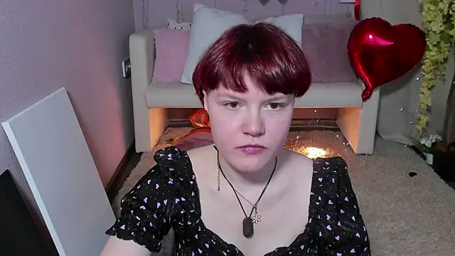 DreamyLuna online show from February 2025 08:55:02 PM