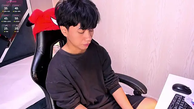 Eriol  online show from April 2026 11:48:01 AM