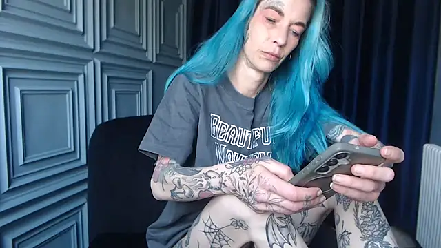 RavenryderUK online show from May 2026 10:31:01 AM