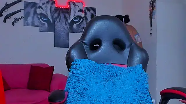 ray long222 online show from June 2026 01:45:02 PM