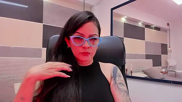 Zara Jackson online show from June 2026 01:37:01 PM