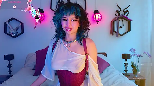 Snapshot of Sweet_Chaos chatting on November 2025 05:24:01 PM Sweet Chaos online show from November 2025 05:24:01 PM