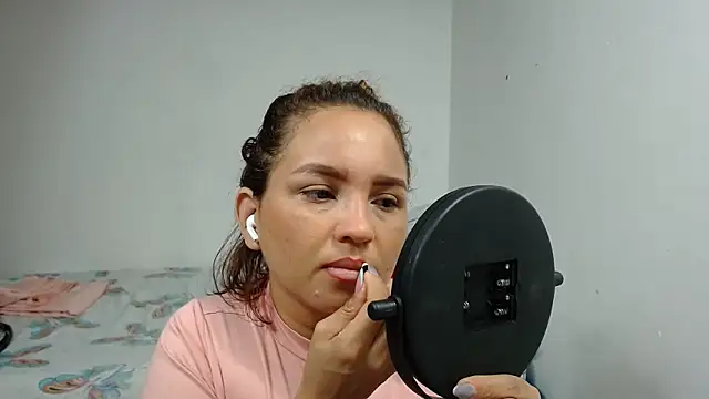 Agatha browser online show from February 2026 01:10:01 PM