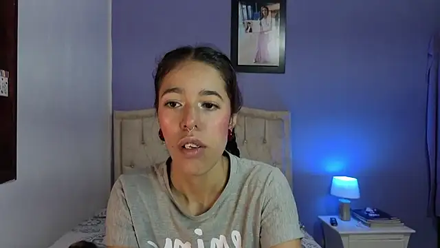 stephania t online show from April 2026 02:41:01 PM