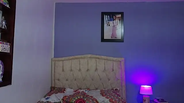 stephania t online show from May 2026 03:06:02 PM