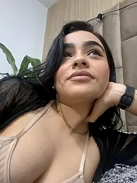 Snapshot of ConnieFontane chatting on February 2025 04:04:02 AM ConnieFontane online show from February 2025 04:04:02 AM