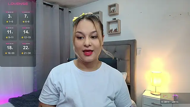 Snapshot of valeria_gomezx chatting on February 2025 06:53:01 PM valeria gomezx online show from February 2025 06:53:01 PM