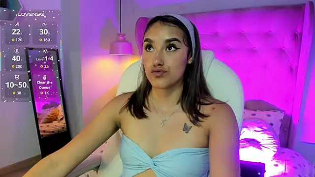  Sophie  miller online show from December 2025 07:41:02 PM