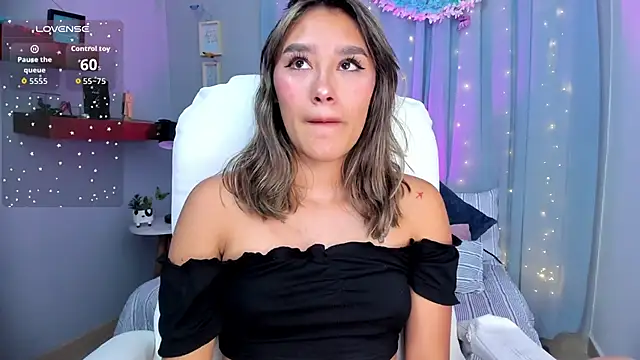  Sophie  miller online show from May 2026 08:27:01 PM