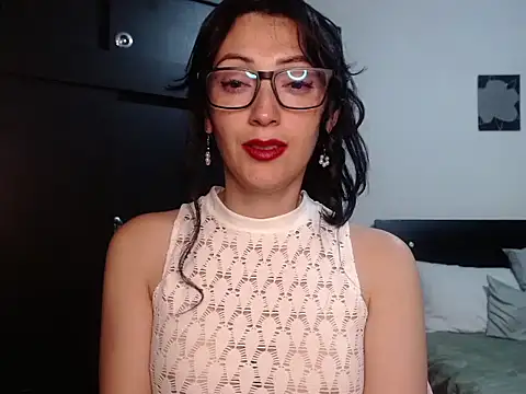 Alicee moss online show from July 2026 12:19:01 AM