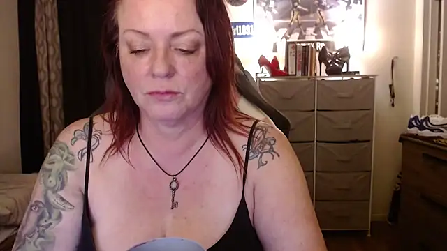 Nikkimastersgirl1091 online show from March 2025 05:20:02 AM