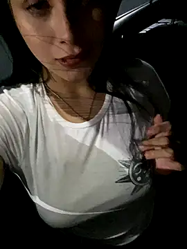 Snapshot of Effyvice13 chatting on September 2025 07:30:02 AM Effyvice13 online show from September 2025 07:30:02 AM