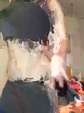 Snapshot of Effyvice13 chatting on September 2025 03:30:02 AM Effyvice13 online show from September 2025 03:30:02 AM