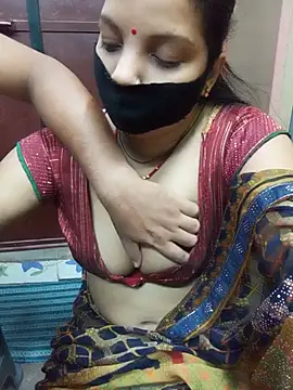 Snapshot of Manjudear chatting on July 2026 05:38:02 AM Manjudear online show from July 2026 05:38:02 AM