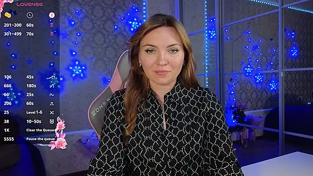 Snapshot of -DIVORA- chatting on January 2025 07:15:01 PM -DIVORA- online show from January 2025 07:15:01 PM