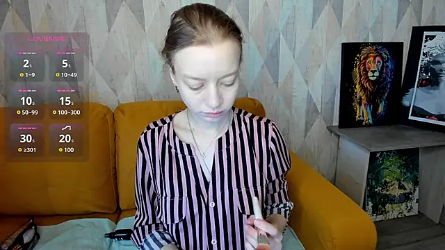 Michelle Blond online show from February 2025 07:01:02 AM