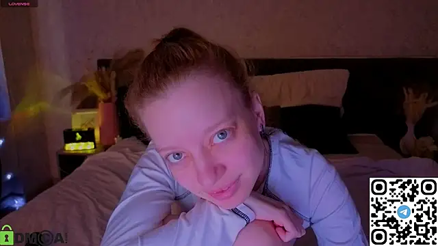 Michelle Blond online show from April 2026 02:27:02 AM
