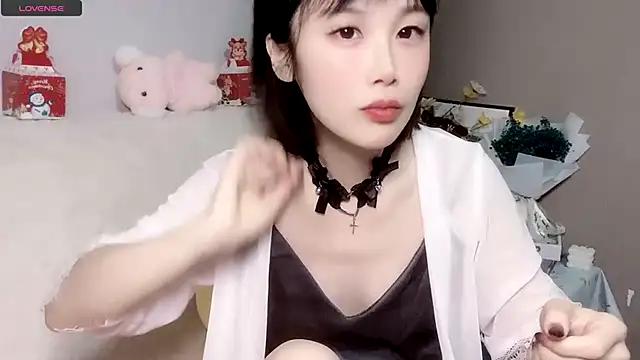 LaoSHI-999 online show from January 2025 10:48:01 PM