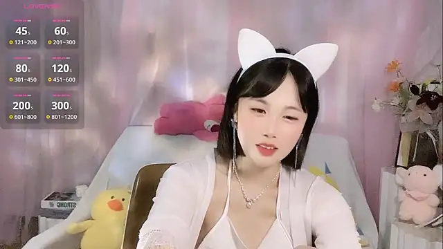 LaoSHI-999 online show from March 2025 10:13:02 AM