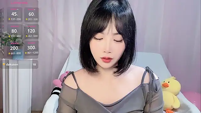 LaoSHI-999 online show from November 2025 10:58:02 AM