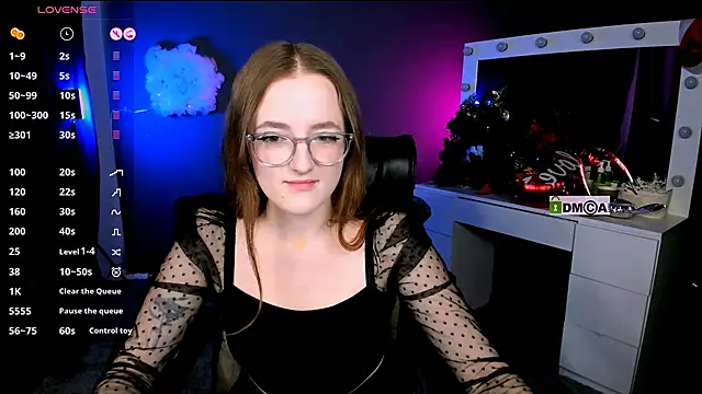 Snapshot of luna_berryy chatting on February 2025 08:04:02 PM luna berryy online show from February 2025 08:04:02 PM