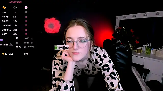Snapshot of luna_berryy chatting on February 2025 02:39:01 AM luna berryy online show from February 2025 02:39:01 AM
