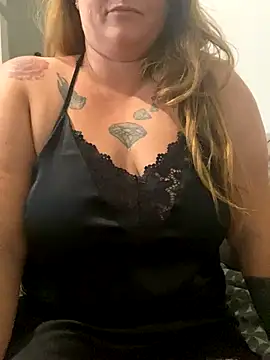 Snapshot of XtentationMG chatting on September 2025 07:14:02 AM XtentationMG online show from September 2025 07:14:02 AM