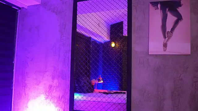 Snapshot of Candy_Ivy chatting on October 2025 06:18:01 PM Candy Ivy online show from October 2025 06:18:01 PM