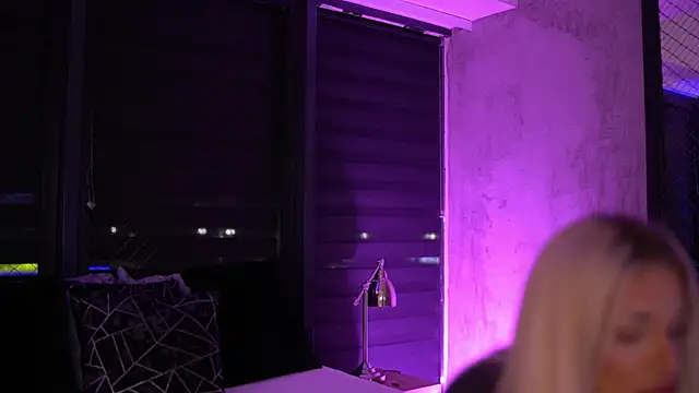 Snapshot of Candy_Ivy chatting on November 2025 07:05:02 PM Candy Ivy online show from November 2025 07:05:02 PM