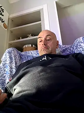 Snapshot of pantomax chatting on October 2025 12:26:02 PM pantomax online show from October 2025 12:26:02 PM