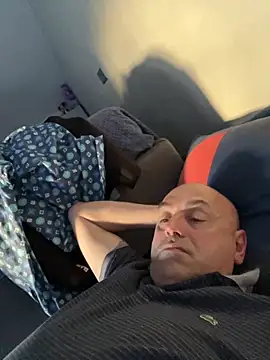 Snapshot of pantomax chatting on October 2025 03:33:02 PM pantomax online show from October 2025 03:33:02 PM