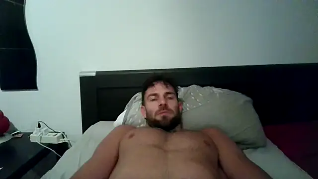 alpha-hunk online show from September 2025 08:43:01 PM