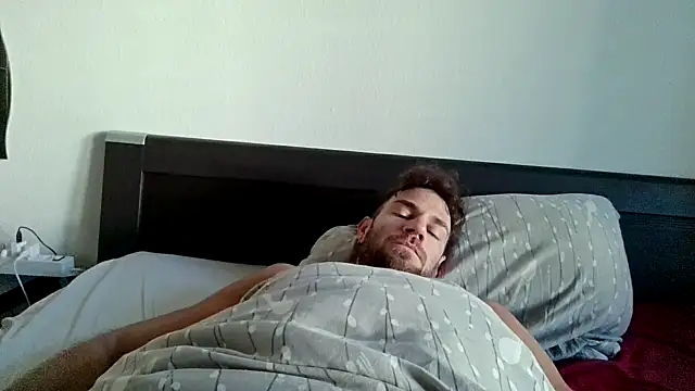 alpha-hunk online show from September 2025 06:58:02 AM