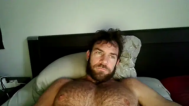 alpha-hunk online show from October 2025 08:46:01 AM