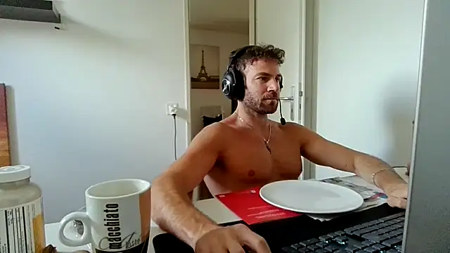 alpha-hunk online show from June 2026 09:26:02 AM