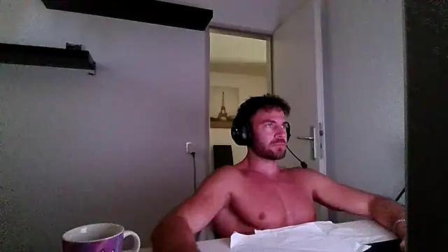 Snapshot of alpha-hunk chatting on July 2026 11:23:02 AM alpha-hunk online show from July 2026 11:23:02 AM