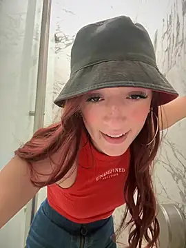 ariiel  online show from December 2024 08:55:01 PM