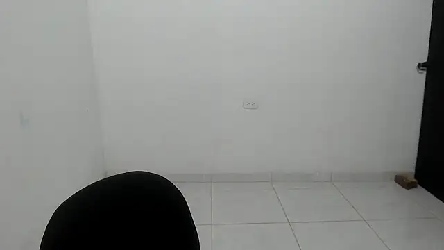 estefania224 online show from May 2026 02:28:01 AM