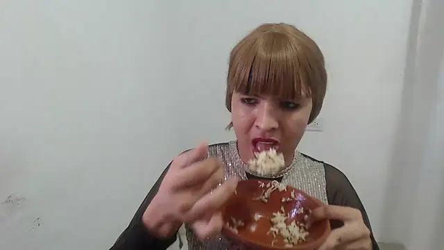 estefania224 online show from June 2026 12:37:01 PM