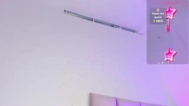 Snapshot of Zoe1_2 chatting on January 2025 08:07:02 PM Zoe1 2 online show from January 2025 08:07:02 PM