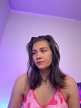 aurora divine online show from June 2026 08:40:01 PM