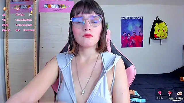 Lucyy-hess online show from September 2025 06:56:02 PM