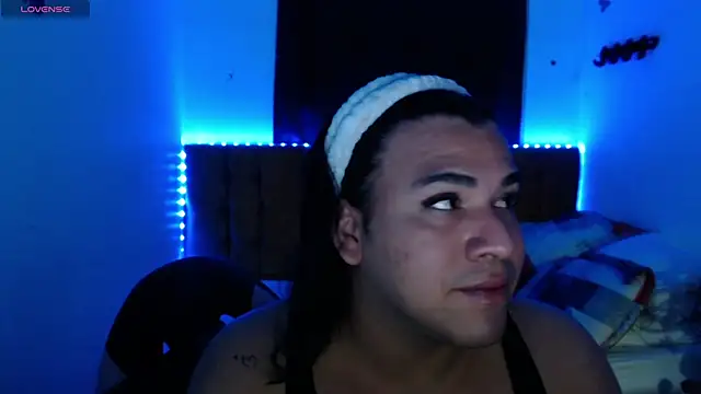 alexiaaross online show from May 2026 11:43:02 PM