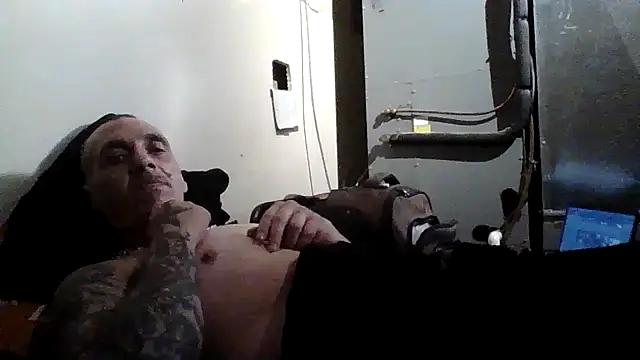 Snapshot of CandiedPompano chatting on October 2025 03:56:02 PM CandiedPompano online show from October 2025 03:56:02 PM