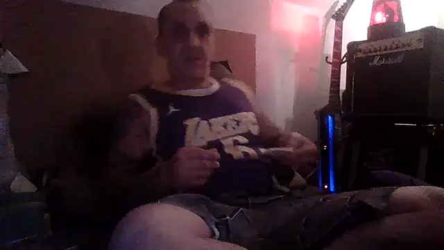 Snapshot of CandiedPompano chatting on December 2025 02:52:01 AM CandiedPompano online show from December 2025 02:52:01 AM