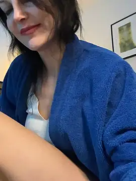 Snapshot of -OLYA- chatting on March 2025 01:32:02 AM -OLYA- online show from March 2025 01:32:02 AM