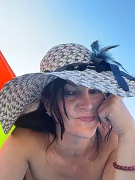 -OLYA- online show from October 2025 12:06:01 PM